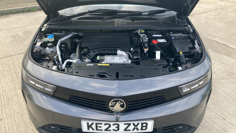 Vauxhall Astra 1.2 Turbo 130 Design 5dr Auto Petrol Estate